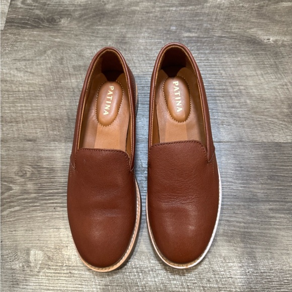 Portland Leather Goods Patina Cognac Rounded Leather Loafers Women Size 7 EUC - Picture 8 of 11